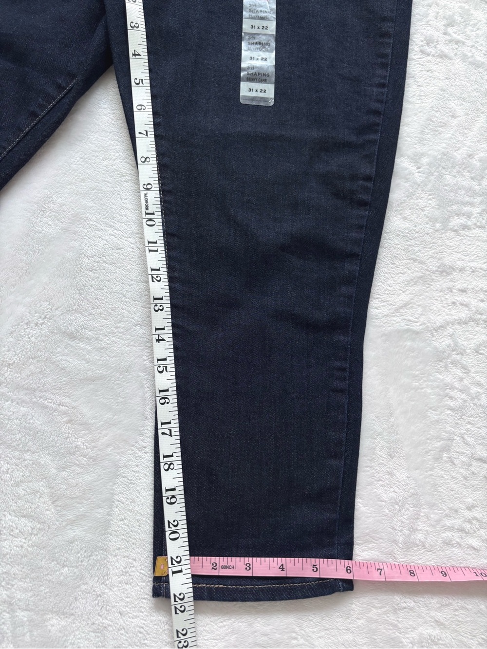 Levi's 311 Shaping Skinny Dark Wash Capri Jeans--NWT--31 - Picture 16 of 16